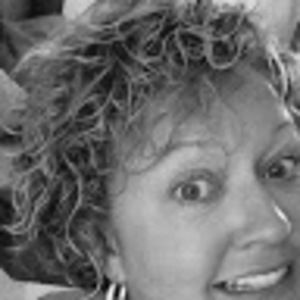 Meet your Posher, Lynn